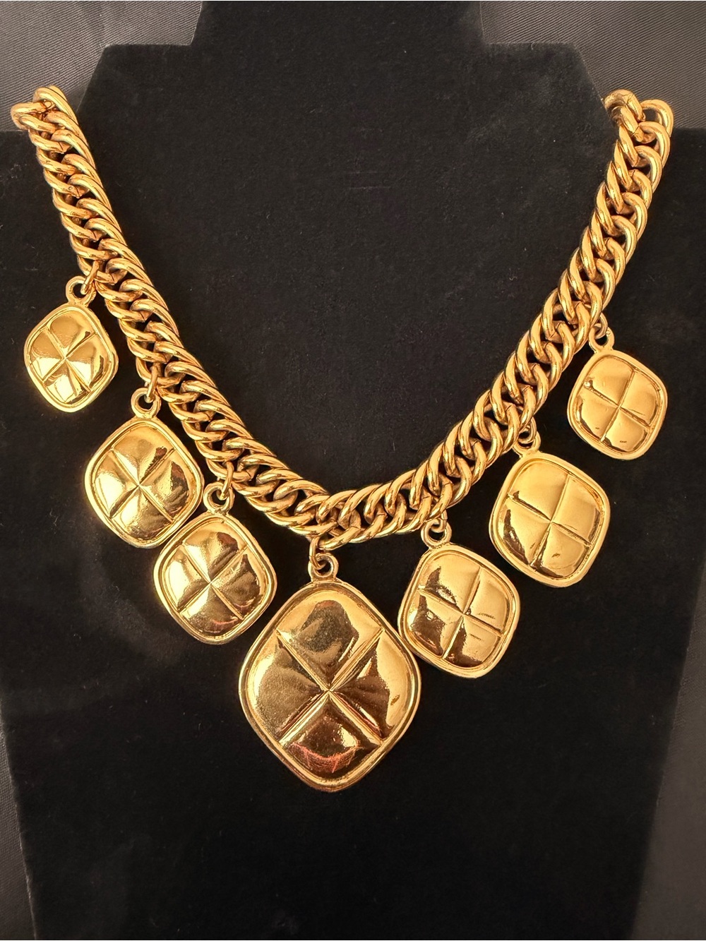 Auth Chanel Matelasse 1980s 7-Links Plate GP Engraved Logo Necklace